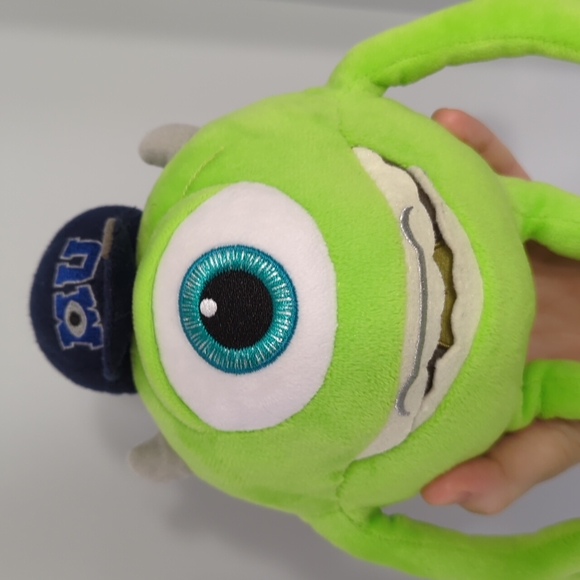 Monster's university mike - Picture 4 of 8